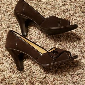 Brown Dressy Shoes Size 9.5